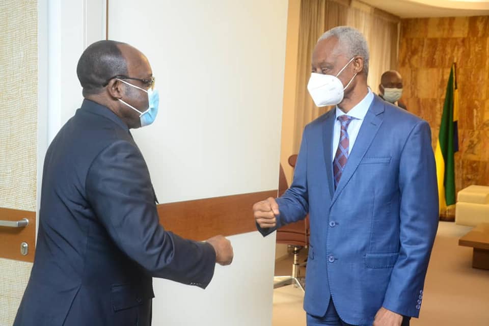 Le Maire de la Commune de Libreville reçoit en audience le Maire de Bangui