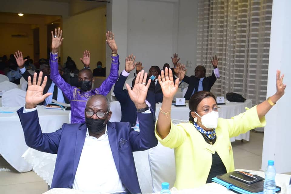 Cloture des travaux de la Session Extraordinaire du Conseil Municipale portant Examen des Comptes Administratif et de Gestion, Exercice 2019.