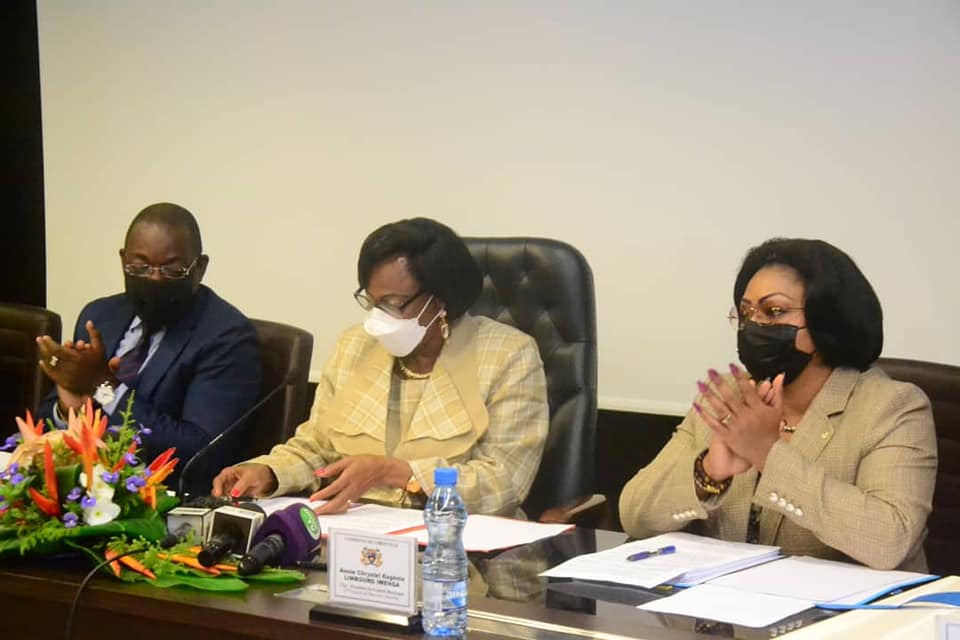 CONSEIL MUNICIPAL ORDINAIRE : EXAMEN DES COMPTES ADMINISTRATIF ET DE GESTION, EXERCICE 2020 Ce 30 août 2021