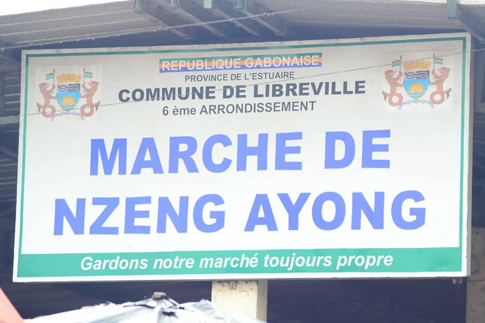 Sensibilisation sur la vaccination contre la covid-19 dans les marchés 