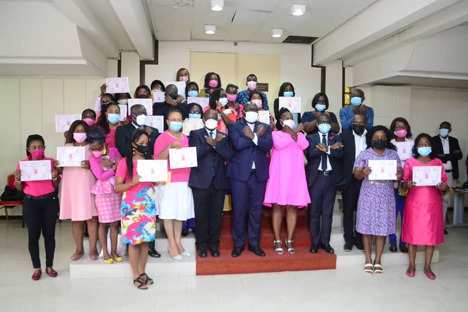 OCTOBRE ROSE - HDV: CÉRÉMONIE DE CLÔTURE DE LA CAMPAGNE DE SENSIBILISATION ET DE DÉPISTAGE DANS LES MARCHÉS ET LES MAIRIES DE LIBREVILLE